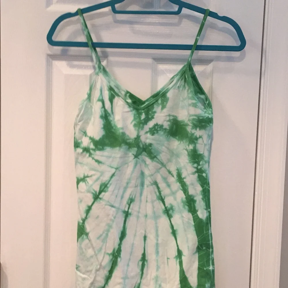 Tie dye workout tank Size Large - Picture 2 of 2